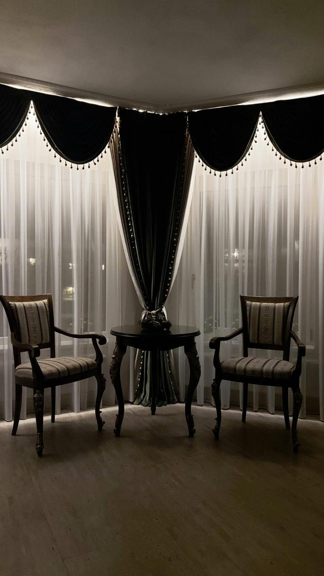 Hotel Conacul Poetilor Gura Rîului Exteriér fotografie